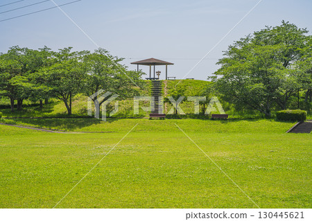 Scenery of Kikugawa Central Park in Kikugawa City (Shizuoka Prefecture) 130445621