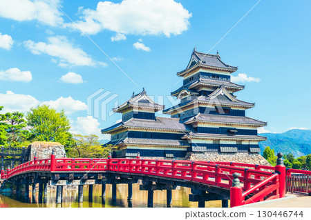 National treasure Matsumoto castle 130446744