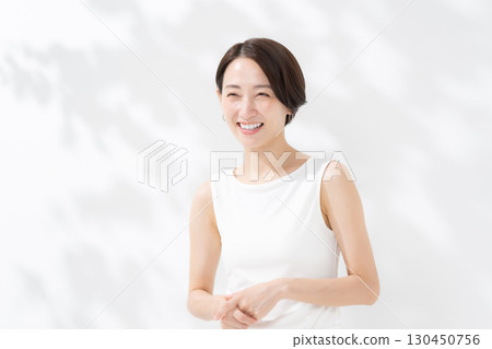 Women Smile 130450756
