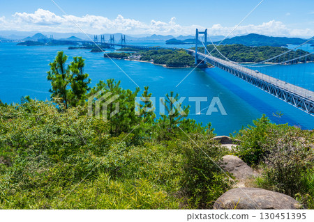 岡山縣倉敷市:從鷲峰山看到的瀨戶大橋、下津井瀨戶大橋 岡山縣倉敷市:從鷲峰山看到的瀨戶大橋、下津井瀨戶大橋 130451395