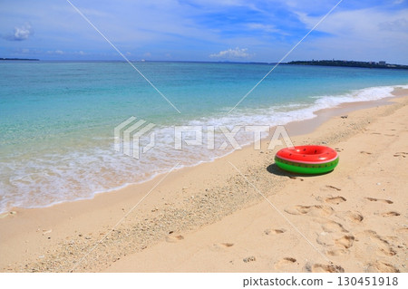 美麗的海灘 130451918