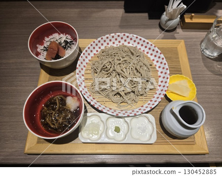 蕎麥麵和明太子米 130452885