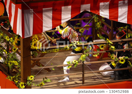 [夏天的形象]東京、六本木、盆大通 130452986