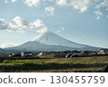富士山和鄉村 130455759