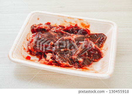 Packed seasoned beef tenderloin for yakiniku 130455918