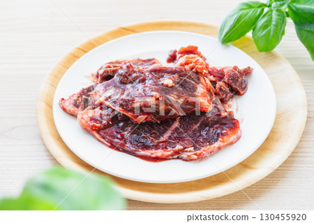 烤肉用調味牛裡肌 130455920