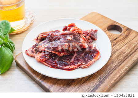 烤肉用調味牛裡肌 130455921