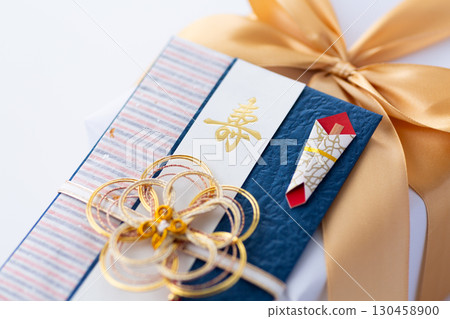 Celebration gift envelope 130458900