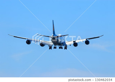 機翼來自歐洲…巨型噴射機“B747”即將降落 130462034