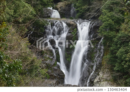 Shimane Iwatakiji Falls Waterfall 130463404
