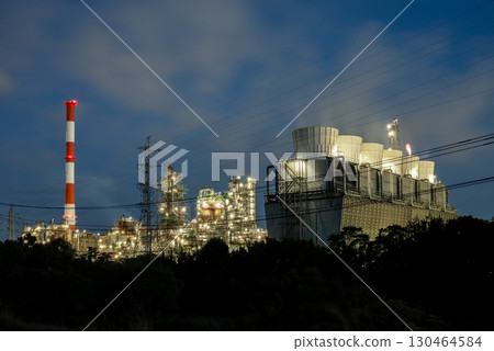 "Night view of Yokkaichi's factories" Shiohama area, Showa Yokkaichi Oil 130464584