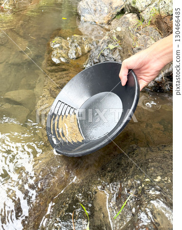 Gold harvesting 130466485