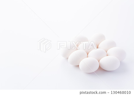 White Eggs 130468010