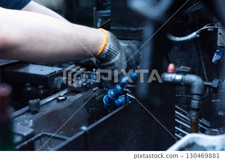 Factory image Factory image 130469881