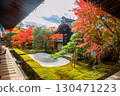 Sand fall garden by Shaka-do Hall of Eikando temple in fall, Kyoto 130471223