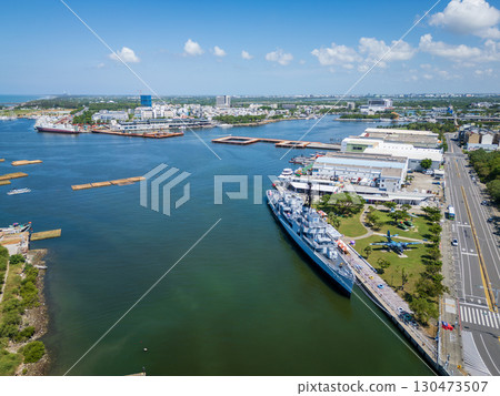 台灣台南市安平區安平港和德陽號驅逐艦（DDG-925）博物館的鳥瞰圖 130473507