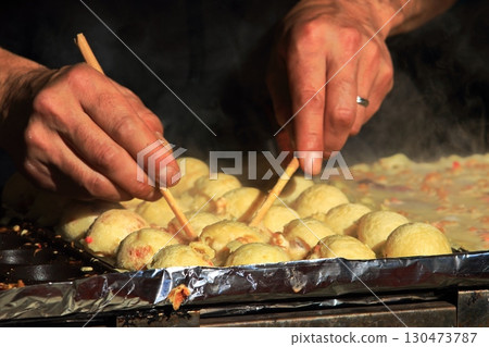 章魚烤熱新鮮出爐 130473787