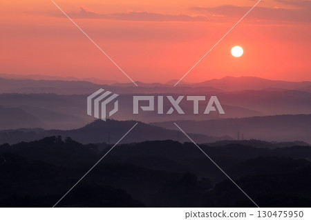 Sea of clouds and sunrise 6619 130475950