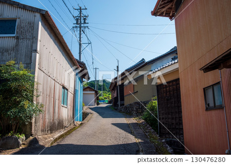 傳統田園風光（三重縣龜山市安坂山町坂本郡） 130476280