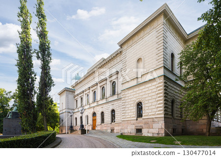 Finlands bank in Helsinki 130477014