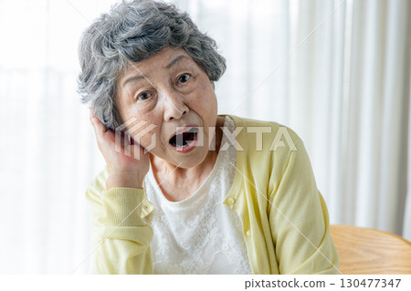 Deaf senior 130477347