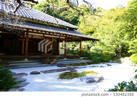 The dry landscape garden of Kisen-an, a teahouse at Jomyoji Temple, a Rinzai sect temple in Kamakura 130482388