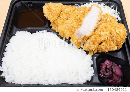 美味的豬排便當 130484911