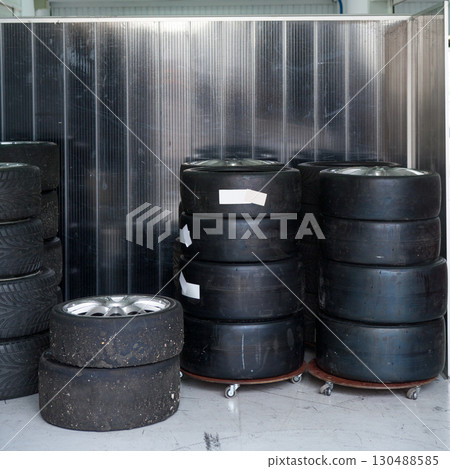 Formula One 1 race tires and wheels 130488585