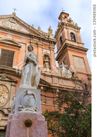 Valencia Santo Tomas church in plaza san Vicente Ferrer Spain Valencia Santo Tomas church in plaza san Vicente Ferrer Spain 130489368