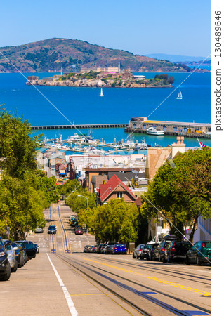 San francisco Hyde Street and Alcatraz island 130489646