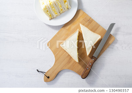 Delicious egg sandwich 130490357