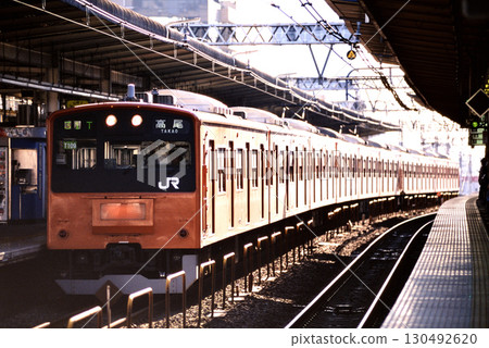 2007: Ten 201 series local trains running on the Chuo Main Line 130492620