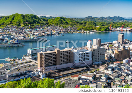 <廣島縣>尾道市街景及千光寺公園展望台全景 <廣島縣>尾道市街景及千光寺公園展望台全景 130493533