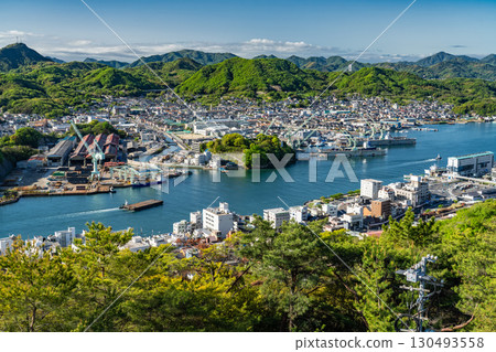 <Hiroshima Prefecture> Panoramic view of Onomichi cityscape and the Senkoji Park Observatory <Hiroshima Prefecture> Panoramic view of Onomichi cityscape and the Senkoji Park Observatory 130493558