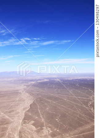 納斯卡,秘魯,南美洲的鳥瞰圖 納斯卡,秘魯,南美洲的鳥瞰圖 130498297