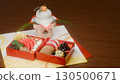 Kagami mochi and osechi transparent background material 130500671