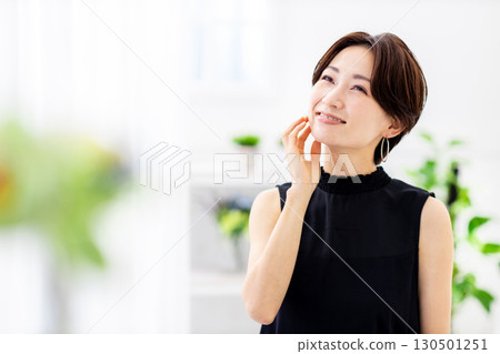 美髮沙龍女性中間生活 130501251