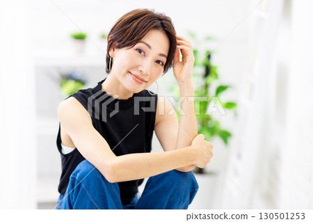 Hair salon female middle living Hair salon female middle living 130501253