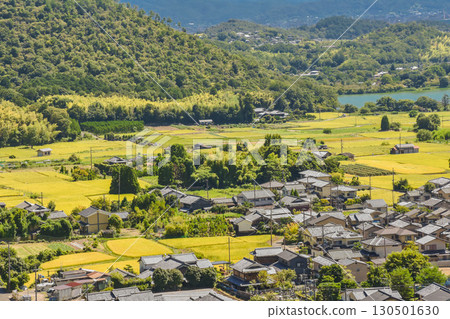 京都的秋天：嵯峨野路的田園風光 130501630