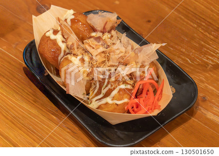 Takoyaki with sauce 130501650