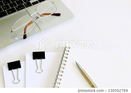 商業形象、案頭工作、文件建立、影印空間 3:2 130502769