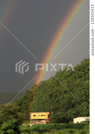 大雨過後,兩道彩虹 大雨過後,兩道彩虹 130503413