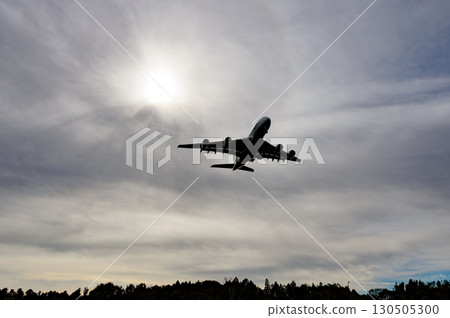 飛機, 各種表情的雲, 著陸, 超大型飛機380 130505300