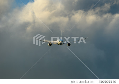 Airplane, Clouds of Various Expressions, 787, Takeoff Airplane, Clouds of Various Expressions, 787, Takeoff 130505310