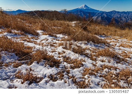 Mount Fuji seen from Okura Takamaru in the Daibosatsu Range in winter 130505487