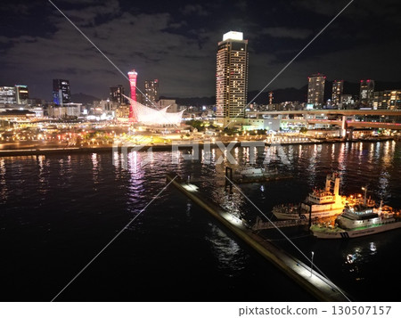 神戶美利堅公園燈光秀的鳥瞰圖 130507157