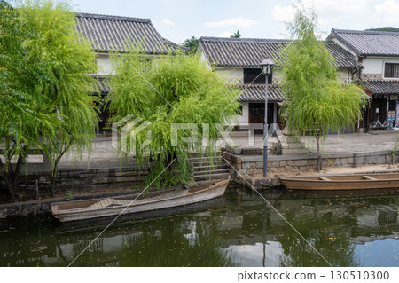A beautiful Sunday scene in Kurashiki, Okayama Prefecture, Japan 130510300