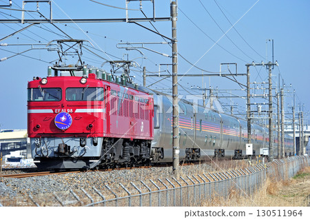東北本線、栗橋東鷲宮、JR東日本、EF81-98(田端)+ E26系列(奧)、仙后座 東北本線、栗橋東鷲宮、JR東日本、EF81-98(田端)+ E26系列(奧)、仙后座 130511964