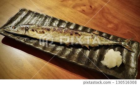 Salt-grilled saury Salt-grilled saury 130516308