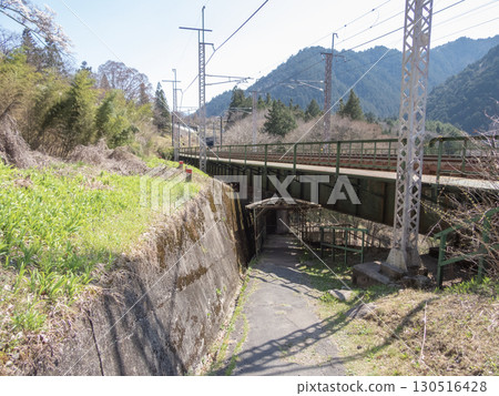 Scenery around Nezame-no-Toko 130516428